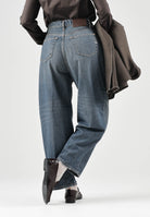 VICOLO Jeans LAILA  blu per donna con lavaggio denim e risvolto al fondo. DAC5008 ADEBL VICOLO 