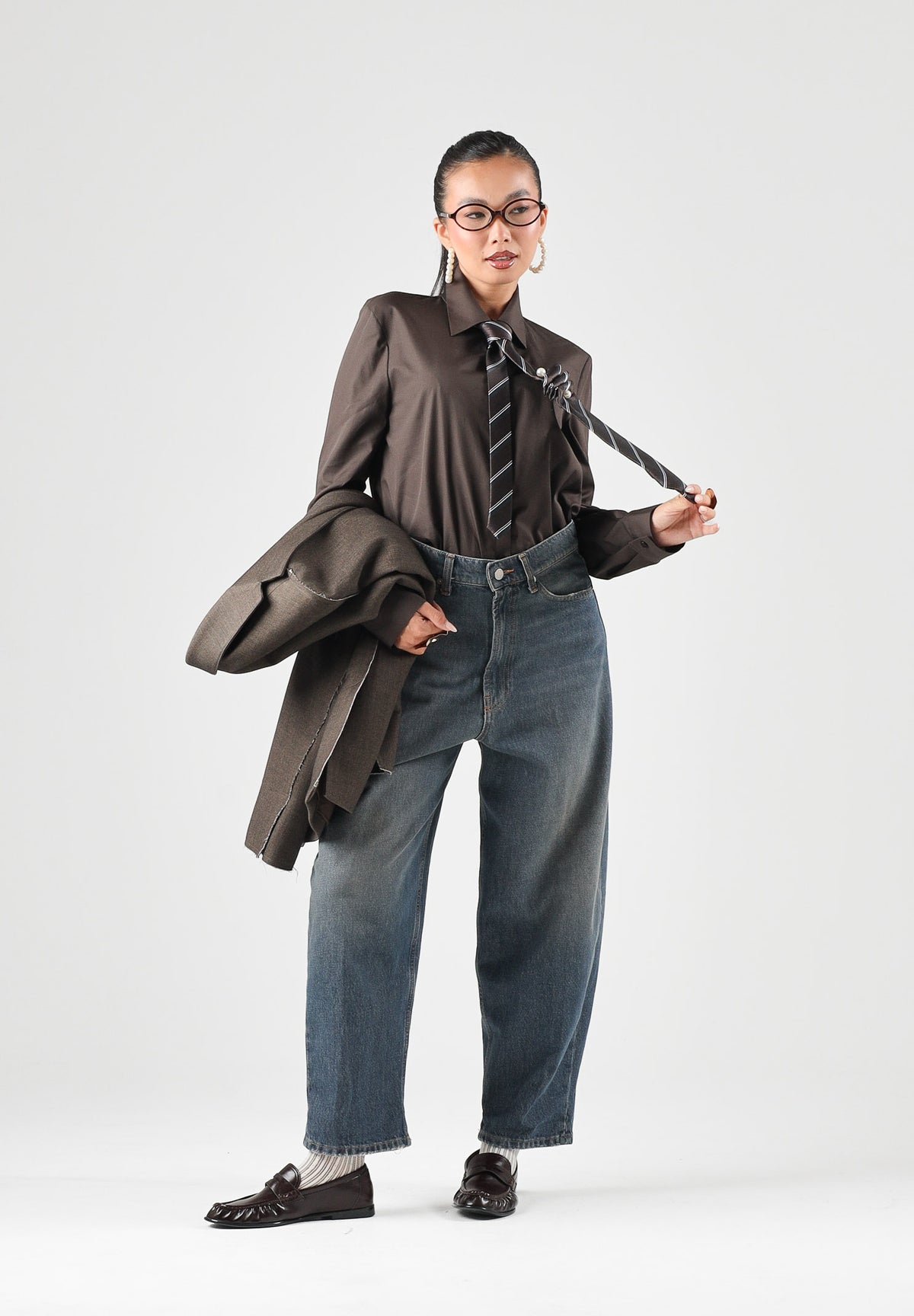 VICOLO Jeans LAILA  blu per donna con lavaggio denim e risvolto al fondo. DAC5008 ADEBL VICOLO 