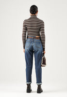 VICOLO Jeans MAGGIE blu per donna con vita alta e risvolto sul fondo. DAC5034 ADEBL VICOLO 