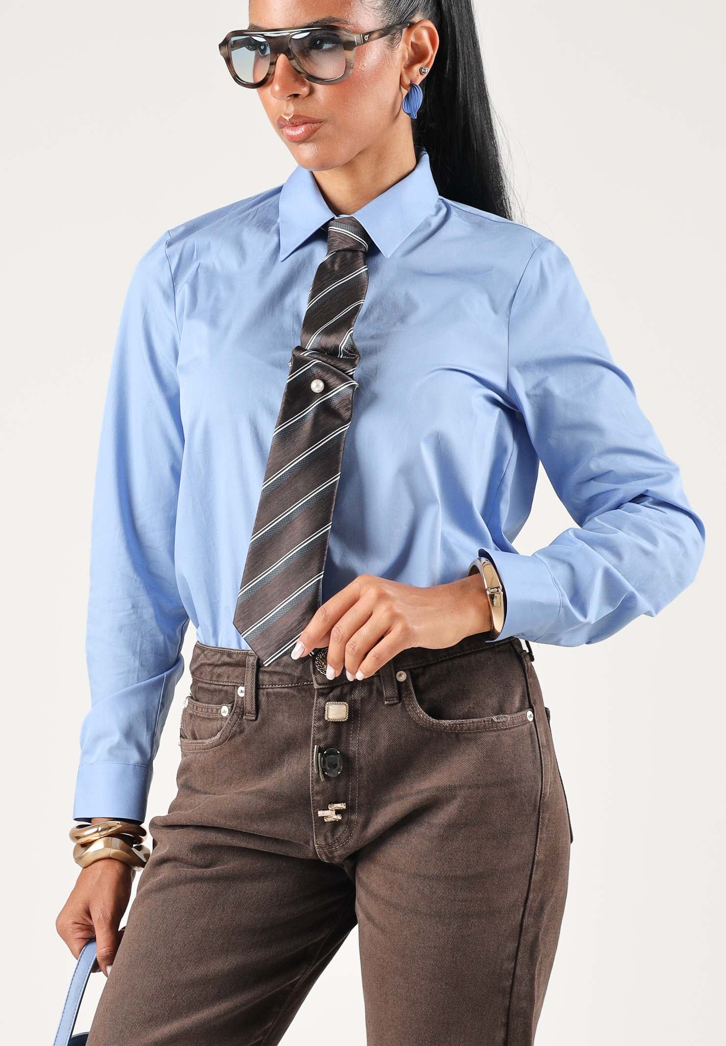 VICOLO Camicia manica lunga azzurra da donna con cravatta e spilla  coordinate RAC0015 ACU82 VICOLO 