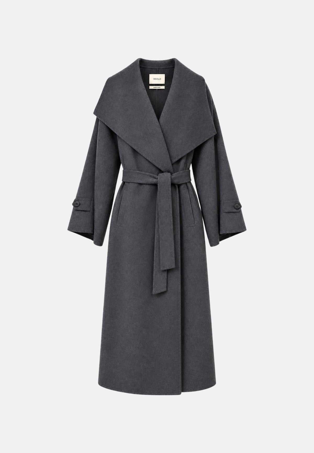 VICOLO Cappotto lungo HAND MADE CON FUSCIACCA Grigio Medio Mélange grigio antracite da donna, con ampio collo a scialle, maniche lunghe, cintura coordinata da annodare in vita e linea morbida e avvolgente. TAC0020 A193 VICOLO 