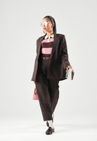 VICOLO Giacca sfiancata con revers a lancia marrone per donna con chiusura monopetto TAC0419 ACU69 VICOLO 