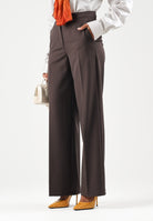 VICOLO Pantaloni palazzo marroni per donna con gamba larga, tasche alla francese e piega stirata. TAC0420 ACU69 VICOLO 