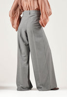VICOLO Pantaloni palazzo grigi da donna con gamba ampia, vita alta e tasche laterali alla francese. TAC0438 A193 VICOLO 