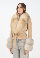 YES LONDON Cappotto beige da donna con dettagli in vera pelliccia CD1228 CA YES LONDON 