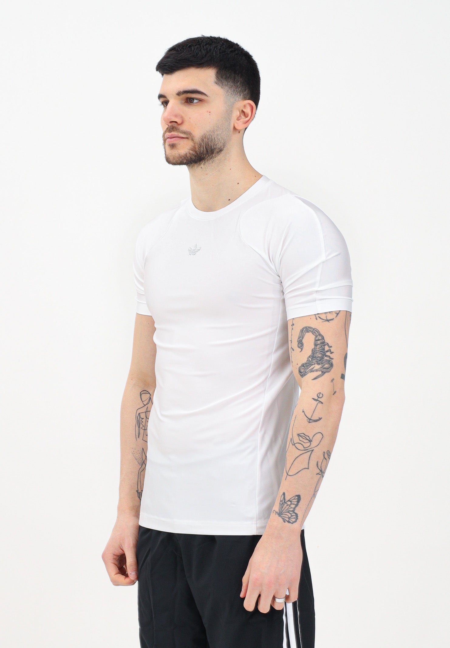 ADIDAS ORIGINALS T-shirt a manica corta Fashion Cut Line bianca da uomo JD0046 . ADIDAS ORIGINALS 