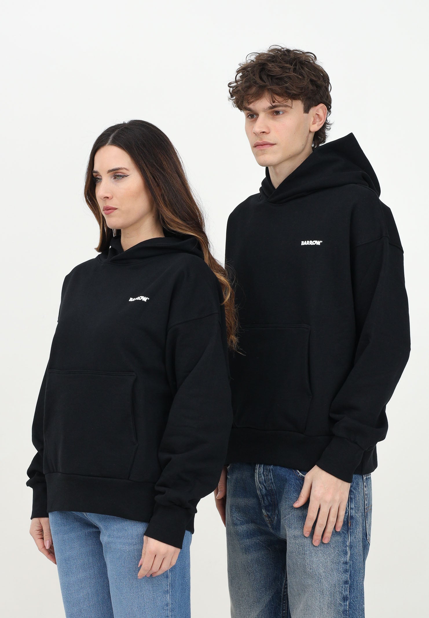 BARROW Felpa con cappuccio nera per uomo e donna rifinita da logo e smile S5BWUAHS083 110 BARROW 