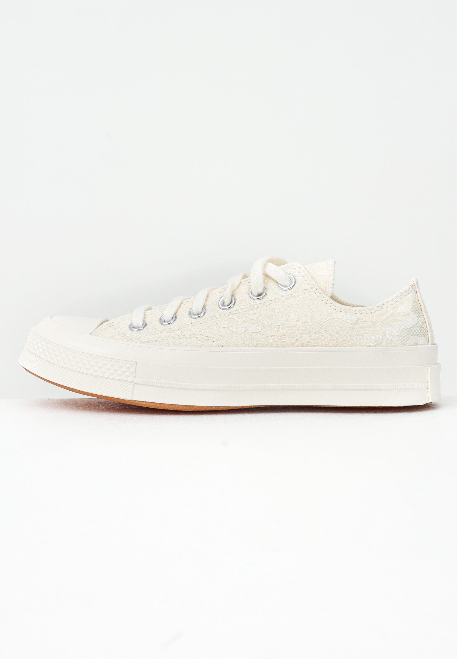 CONVERSE Sneakers Chuck 70 Lace panna da donna A13666C . CONVERSE 