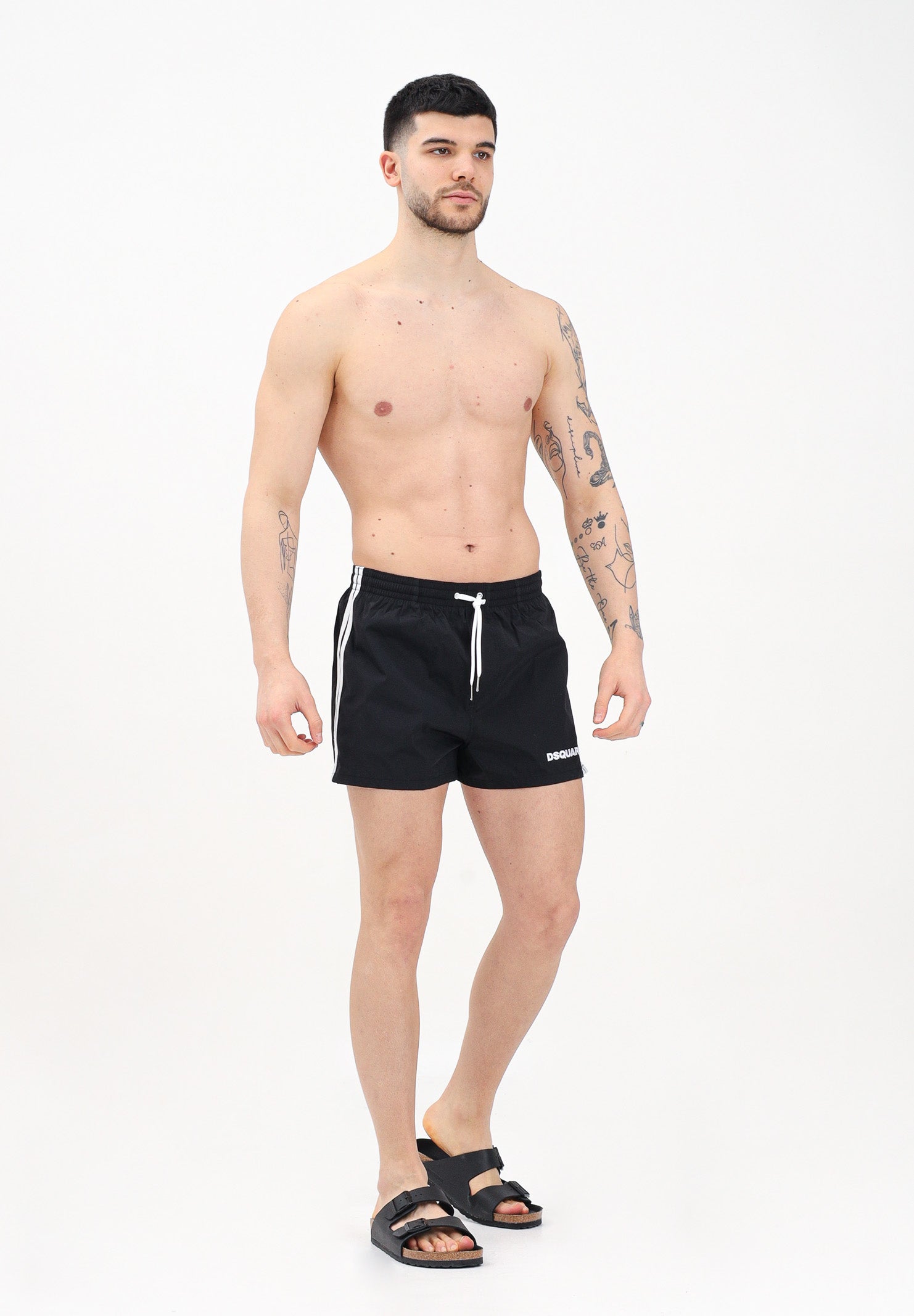 DSQUARED2 Shorts mare nero da uomo con stampa logo D7B646140 001 DSQUARED2 