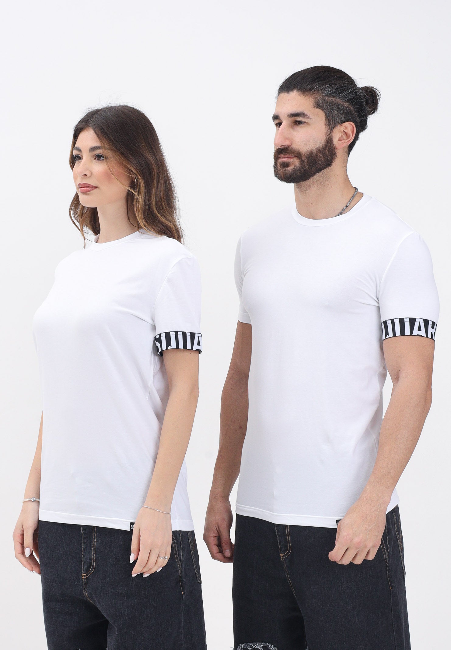 DSQUARED2 T-shirt a manica corta bianca per uomo e donna con manica logata D9M3S5770 110 DSQUARED2 