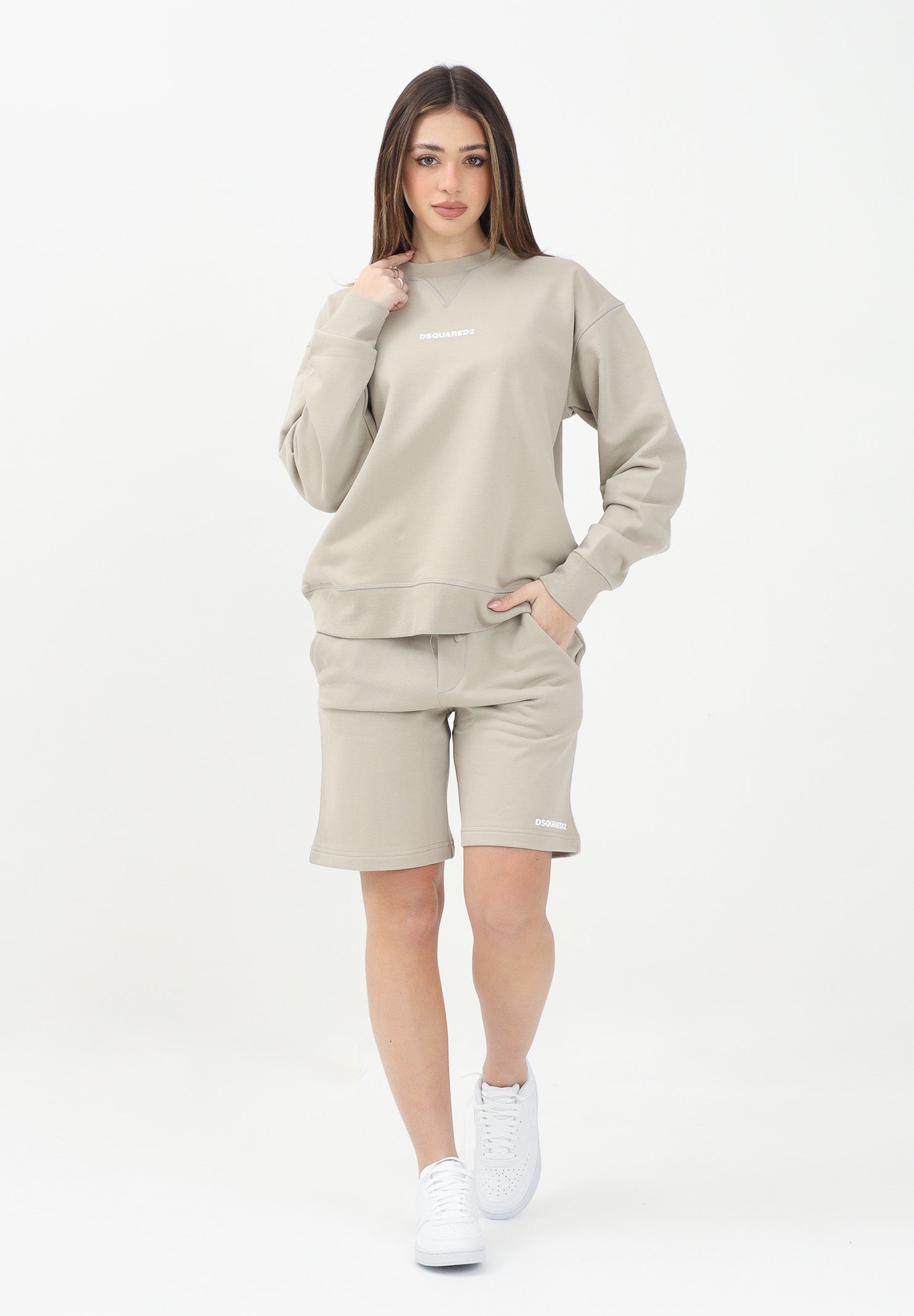 DSQUARED2 Shorts sportivo beige per donna, ragazzi e bambini con stampa logo DQ2738D0094 DQ717 DSQUARED2 