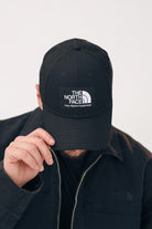 THE NORTH FACE Cappello con visiera Trucker Mudder nero per uomo e donna NF0A5FXAJK31 . THE NORTH FACE 