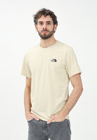 THE NORTH FACE T-shirt a manica corta Simple Dome panna da uomo NF0A87NG3X41 . THE NORTH FACE 