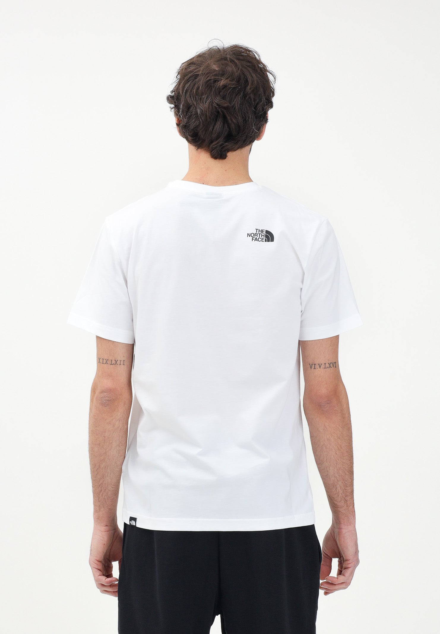 THE NORTH FACE T-shirt a manica corta Simple Dome bianca da uomo NF0A87NGFN41 . THE NORTH FACE 