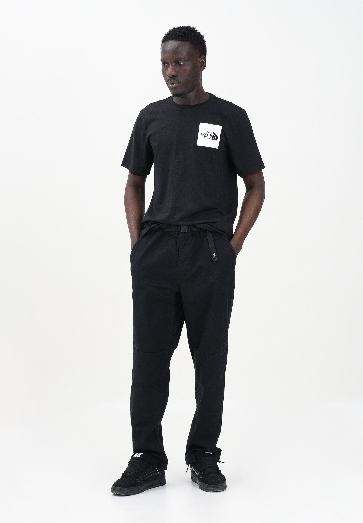 THE NORTH FACE Pantalone Beta Utility Belted nero da uomo NF0A8B62JK31 . THE NORTH FACE 