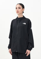 THE NORTH FACE Giacca a vento Mountain Athletics nera da donna NF0A8BFQJK31 . THE NORTH FACE 