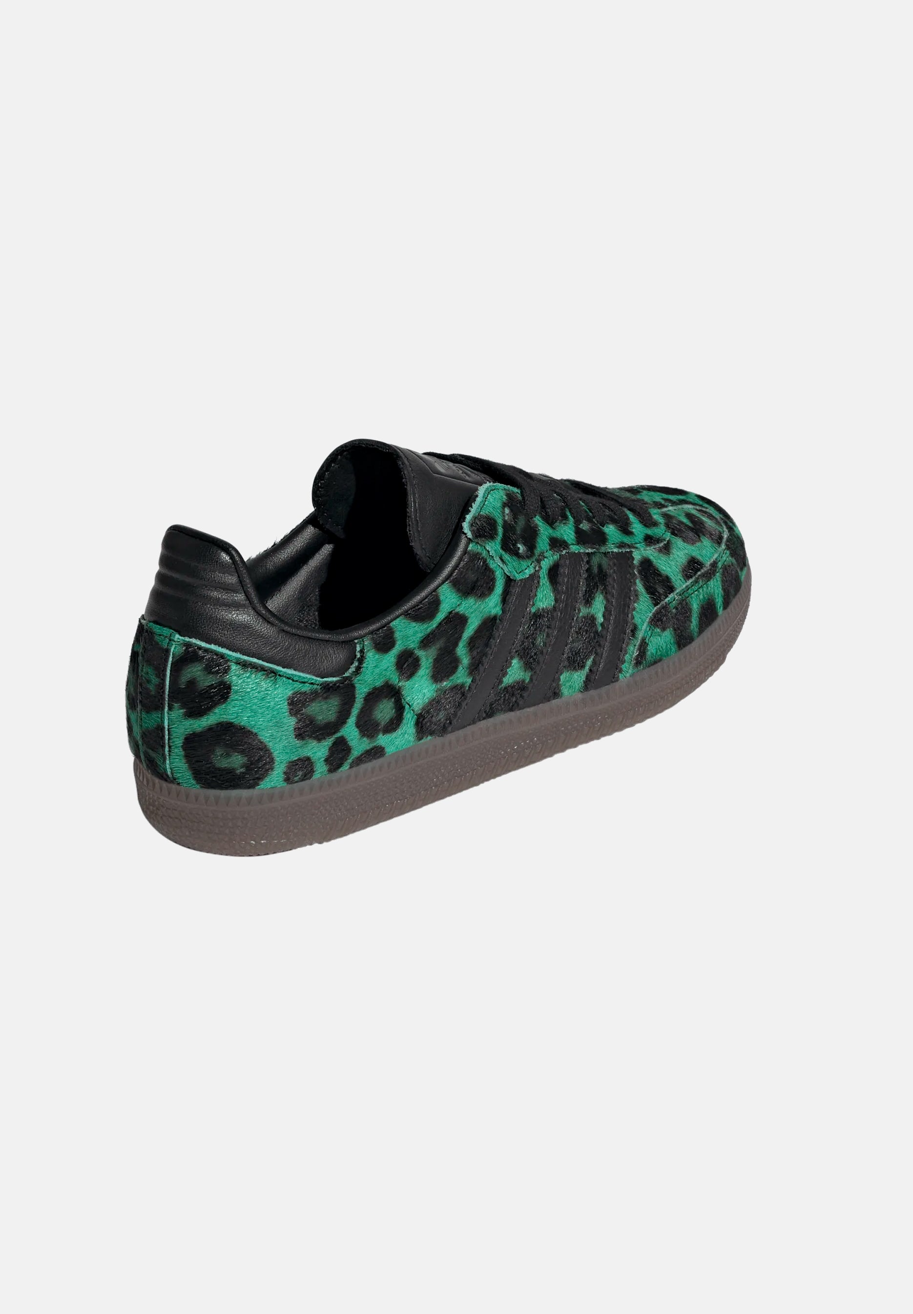 ADIDAS ORIGINALS Sneakers SAMBA verdi per uomo e donna con stampa leopardata HQ9374 . ADIDAS ORIGINALS 