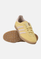 ADIDAS ORIGINALS Sneakers Gazelle Indoor gialle e beige per uomo e donna IH9220 . ADIDAS ORIGINALS 