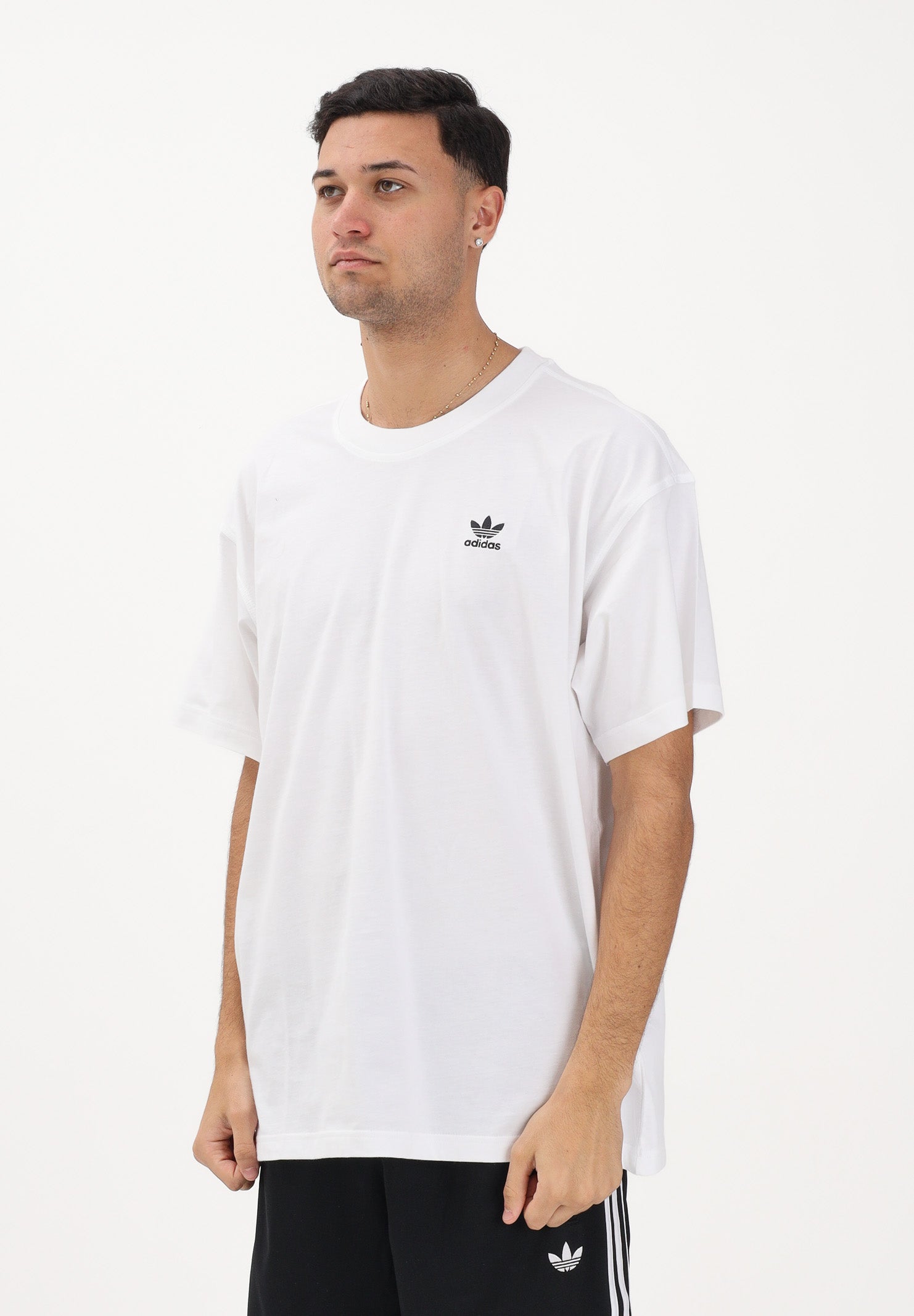 ADIDAS ORIGINALS T-shirt a manica corta Trefoil Essentials Oversized bianca da uomo JD0373 . ADIDAS ORIGINALS 