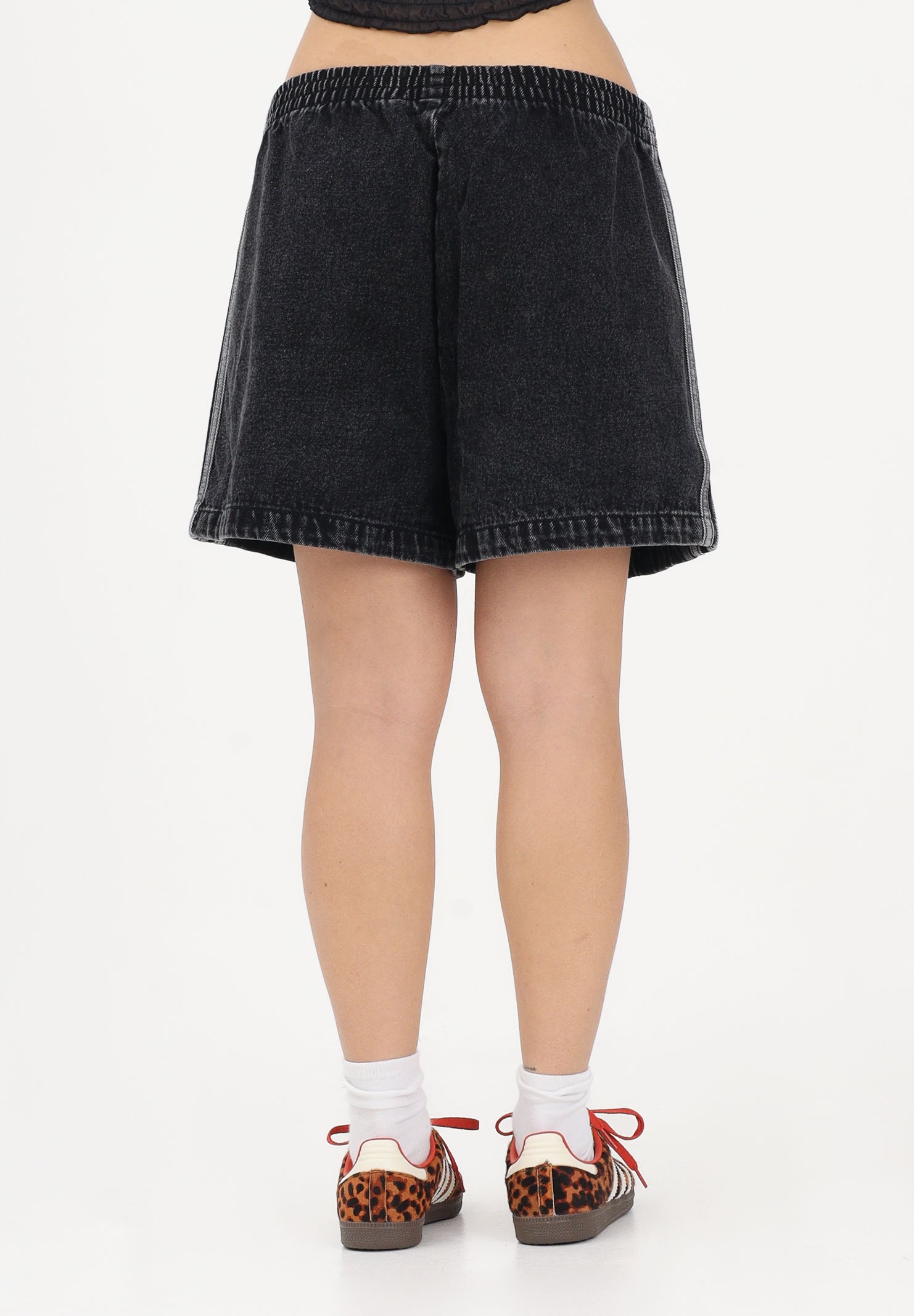ADIDAS ORIGINALS Shorts Firebird in denim nero da donna JD3107 . ADIDAS ORIGINALS 