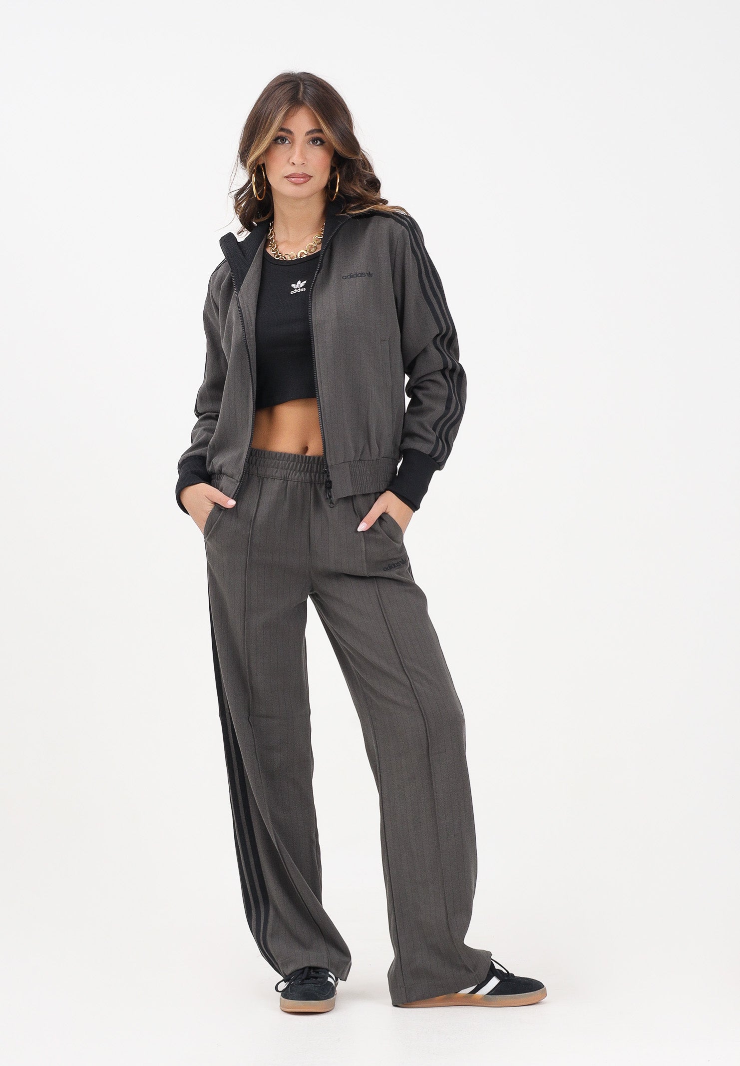 ADIDAS ORIGINALS Pantalone sportivo verde militare da donna JY3521 . ADIDAS ORIGINALS 