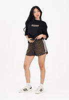 ADIDAS ORIGINALS Shorts sportivo Satin animalier da donna KA2673 . ADIDAS ORIGINALS 