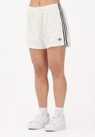 ADIDAS ORIGINALS Shorts sportivo Terry Towel Firebird bianco da donna KD1397 . ADIDAS ORIGINALS 