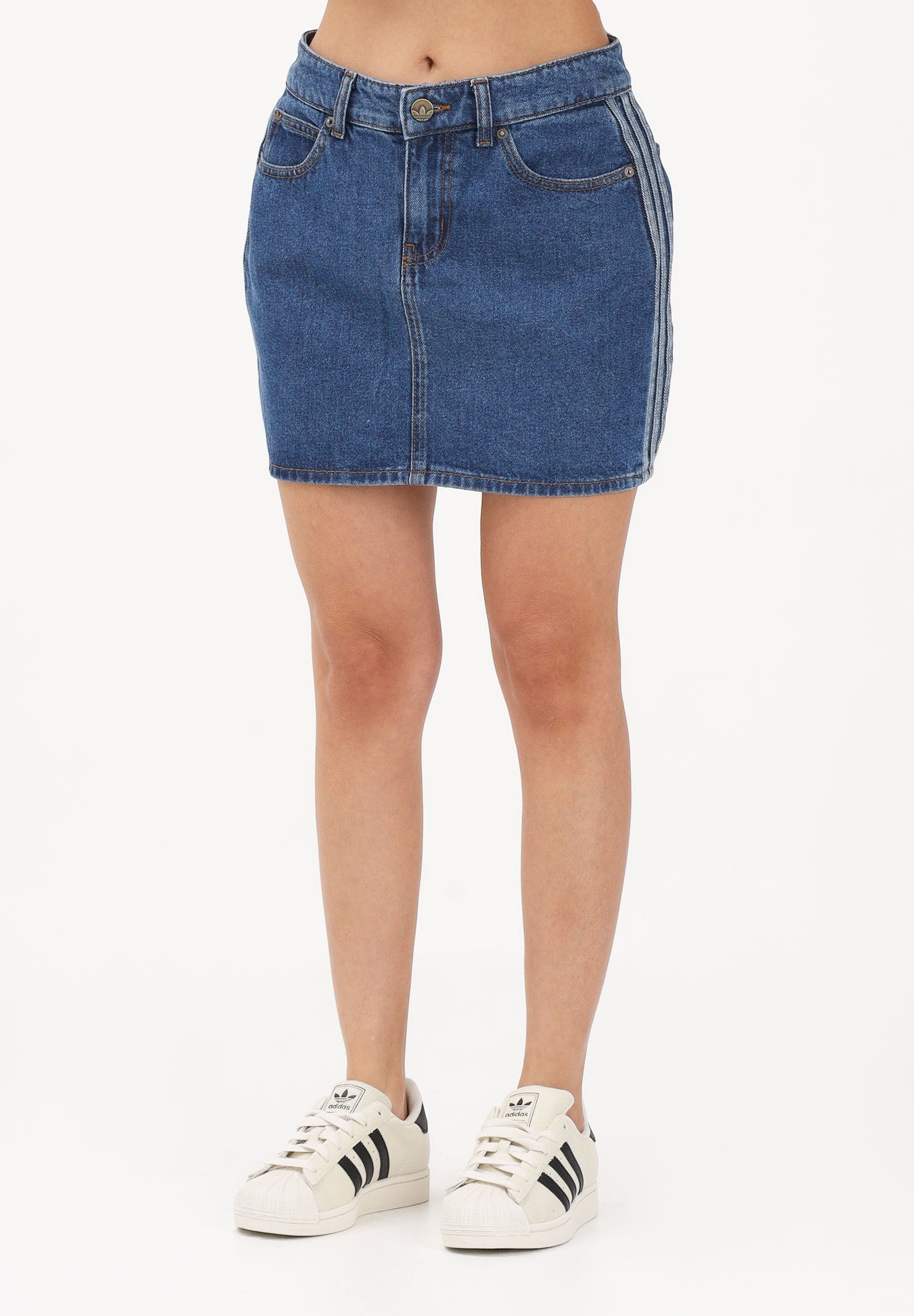 ADIDAS ORIGINALS Gonna corta 3-Stripes in denim medio da donna KD2901 . ADIDAS ORIGINALS 