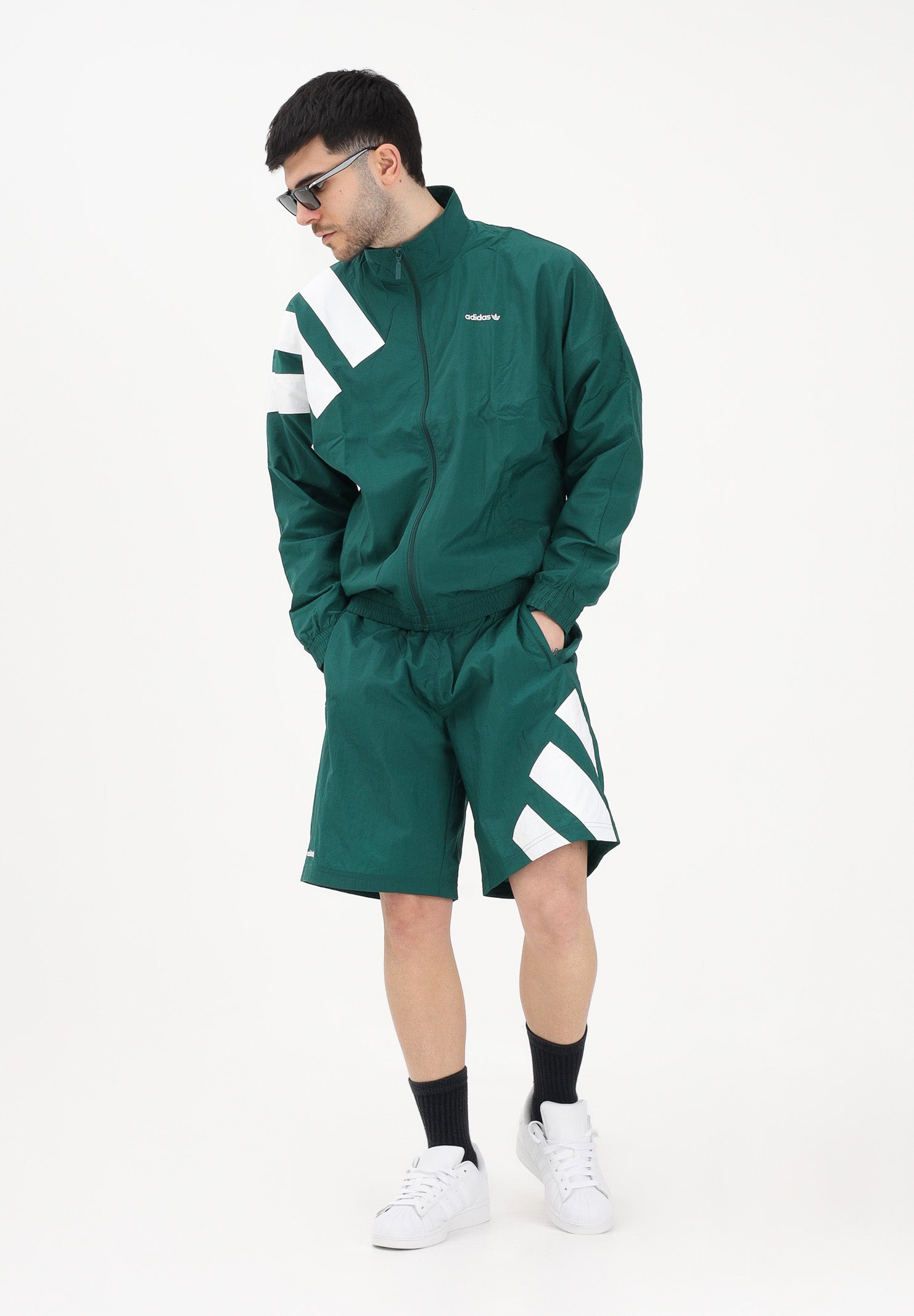 ADIDAS ORIGINALS Shorts sportivo ADICOLOR BLOCKED verde e bianco da uomo KD4073 . ADIDAS ORIGINALS 