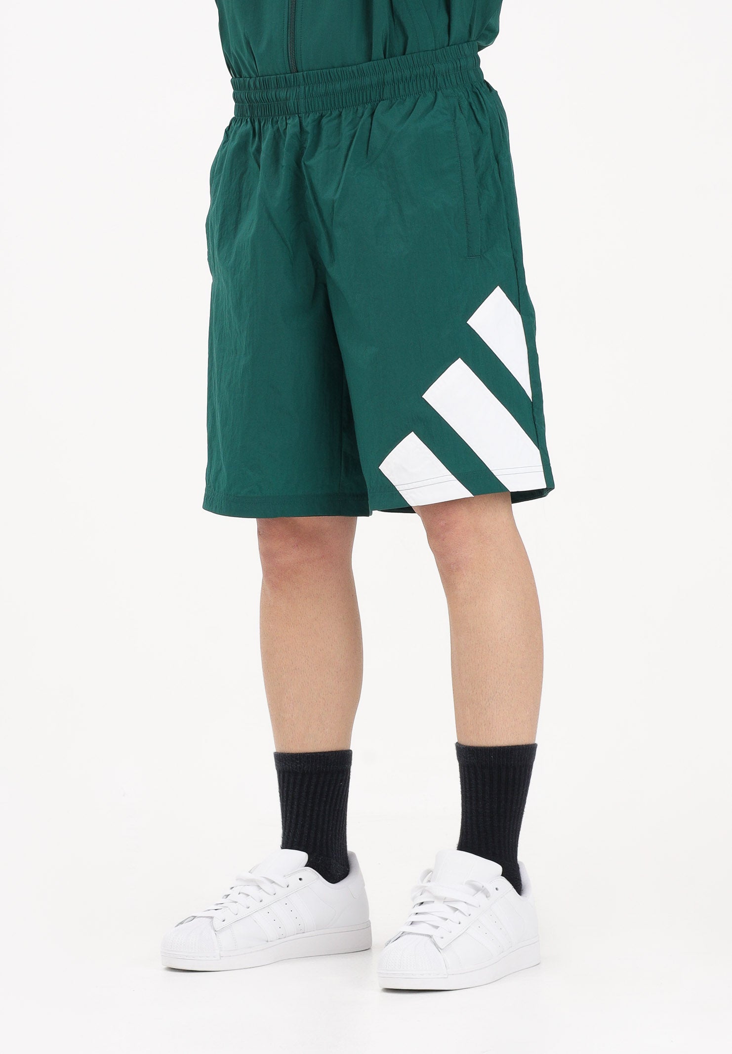 ADIDAS ORIGINALS Shorts sportivo ADICOLOR BLOCKED verde e bianco da uomo KD4073 . ADIDAS ORIGINALS 