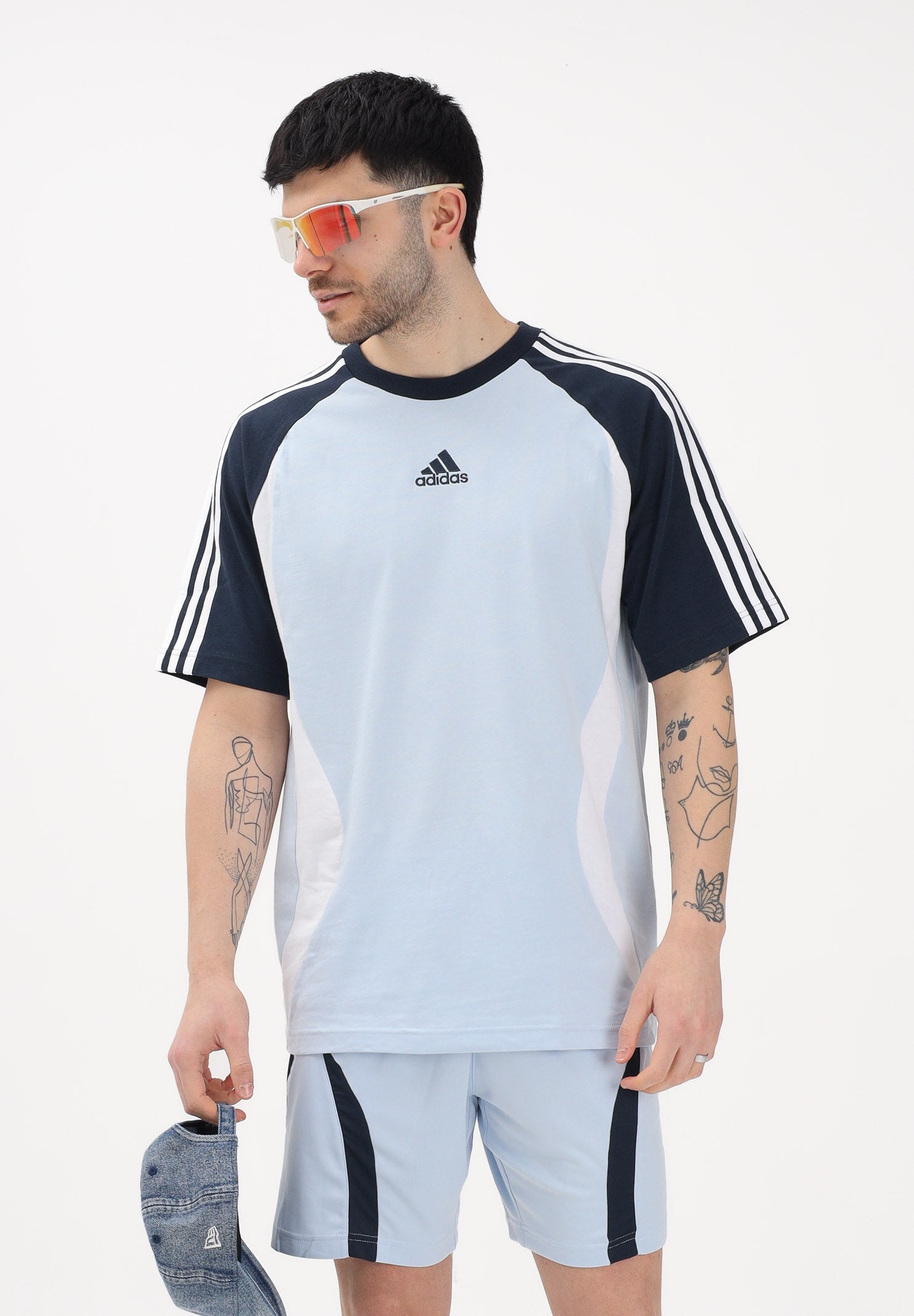 ADIDAS ORIGINALS T-shirt a manica corta Adicolor Teamgeist celeste da uomo KD4350 . ADIDAS ORIGINALS 