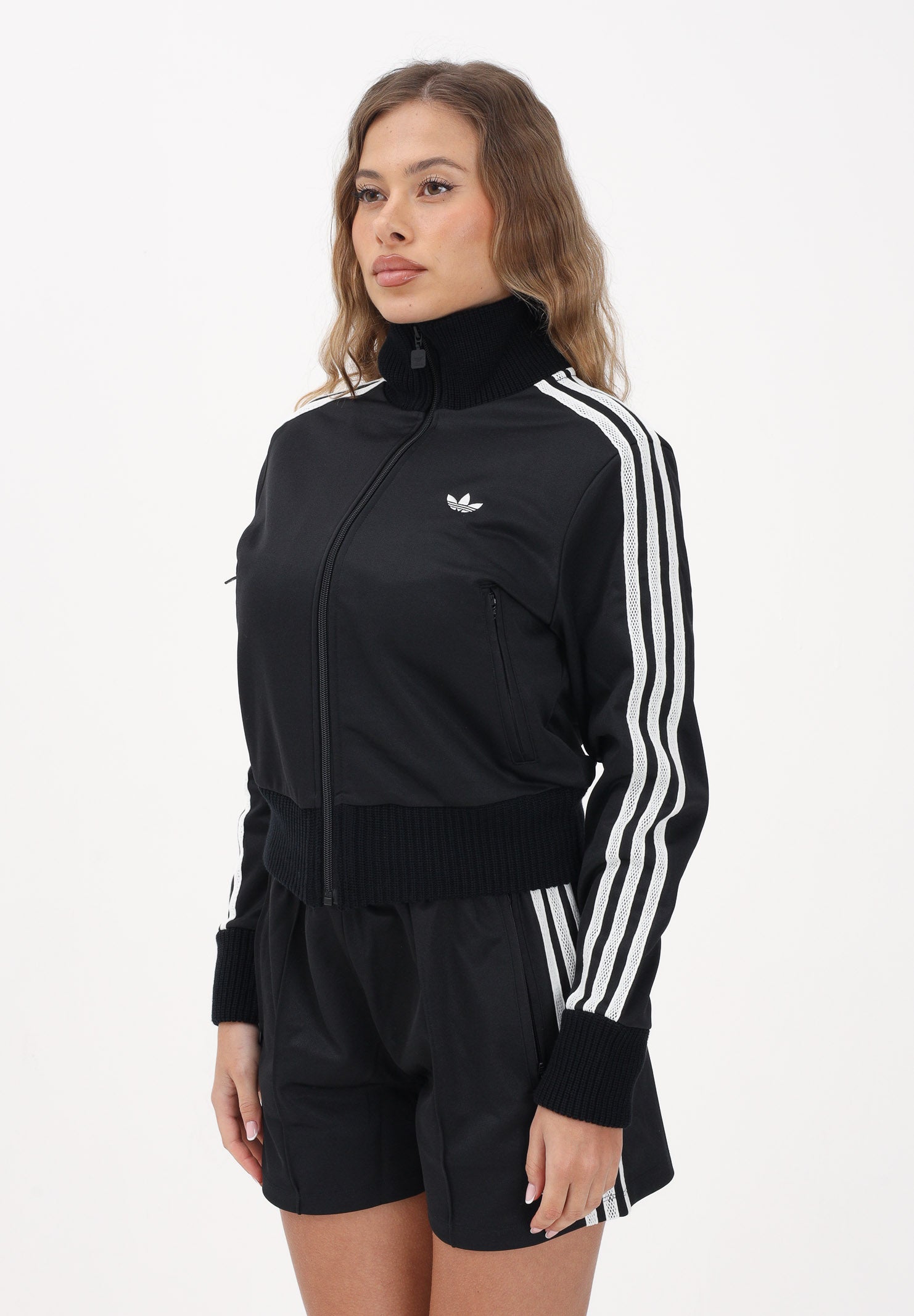 ADIDAS ORIGINALS Felpa con zip Firebird nera da donna con dettagli in maglia all'uncinetto KD5455 . ADIDAS ORIGINALS 