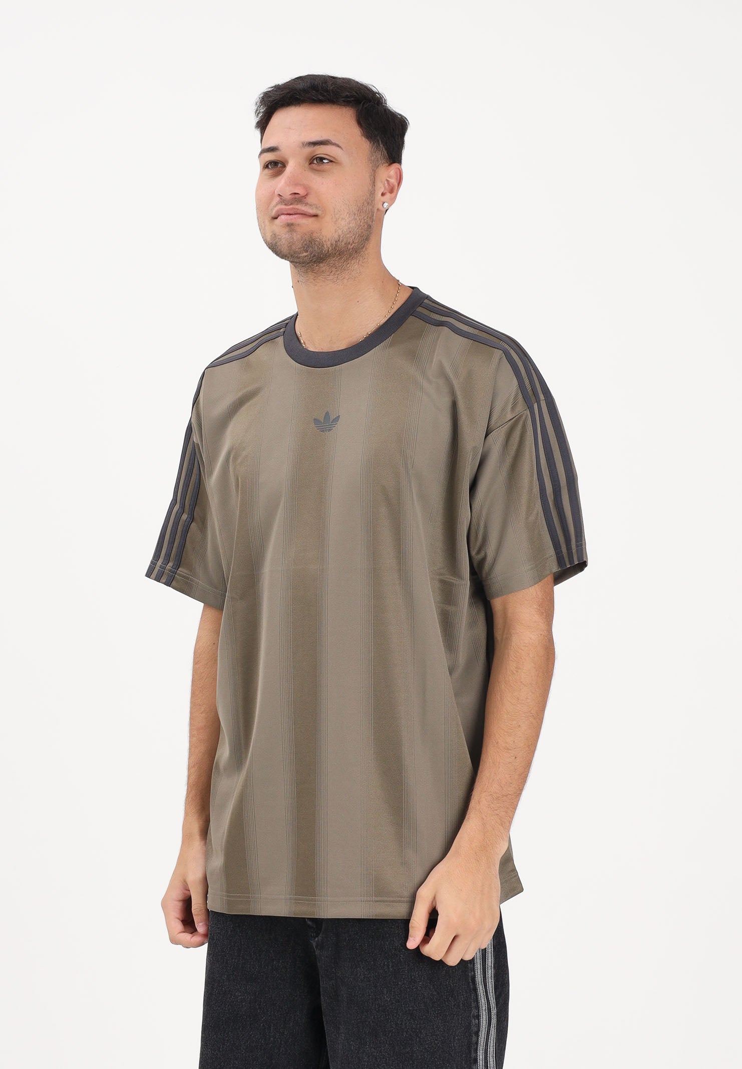ADIDAS ORIGINALS T-shirt a manica corta adidas Adicolor jacquard verde militare da uomo KD5832 . ADIDAS ORIGINALS 