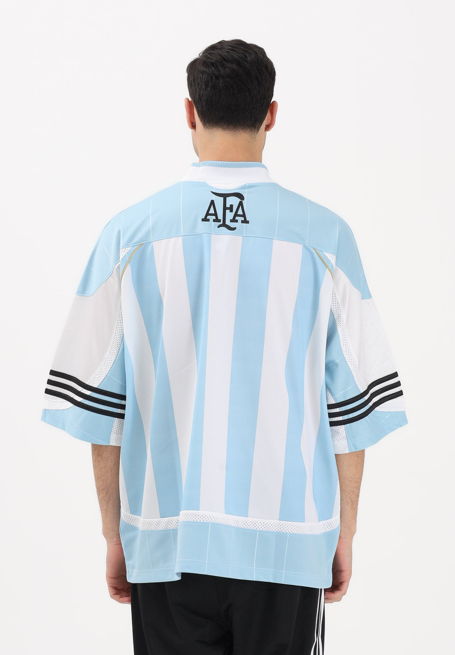 ADIDAS ORIGINALS T-shirt a manica corta Bringback Remixed Argentina azzurra e bianca da uomo KD5982 . ADIDAS ORIGINALS 