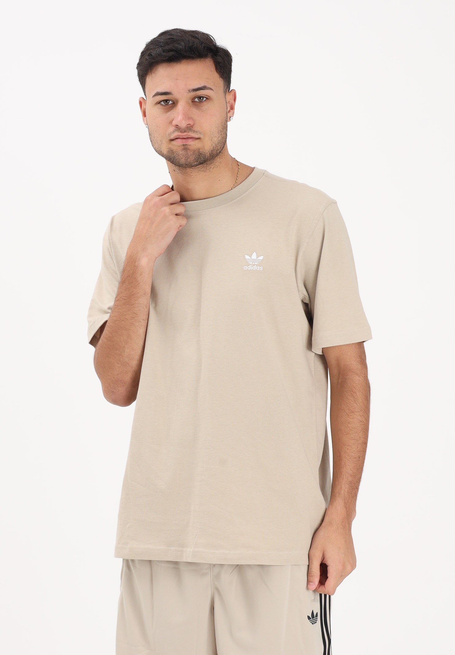 ADIDAS ORIGINALS T-shirt a manica corta TREFOIL ESSENTIALS beige da uomo KE1189 . ADIDAS ORIGINALS 
