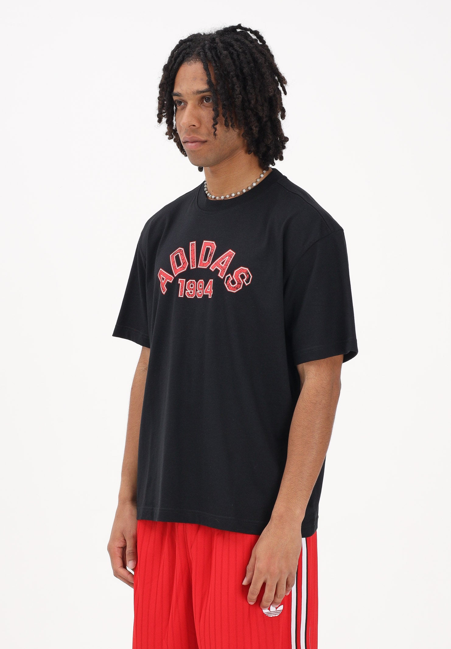 ADIDAS ORIGINALS T-shirt a manica corta GFX VARSITY nera da uomo KE2250 . ADIDAS ORIGINALS 