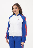 ADIDAS ORIGINALS Giacca a vento SST bianca, blu e rossa da donna KE2413 . ADIDAS ORIGINALS 