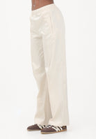 ADIDAS ORIGINALS Pantalone sportivo PEARL FIREBIRD LOOSE panna da donna KE3393 . ADIDAS ORIGINALS 