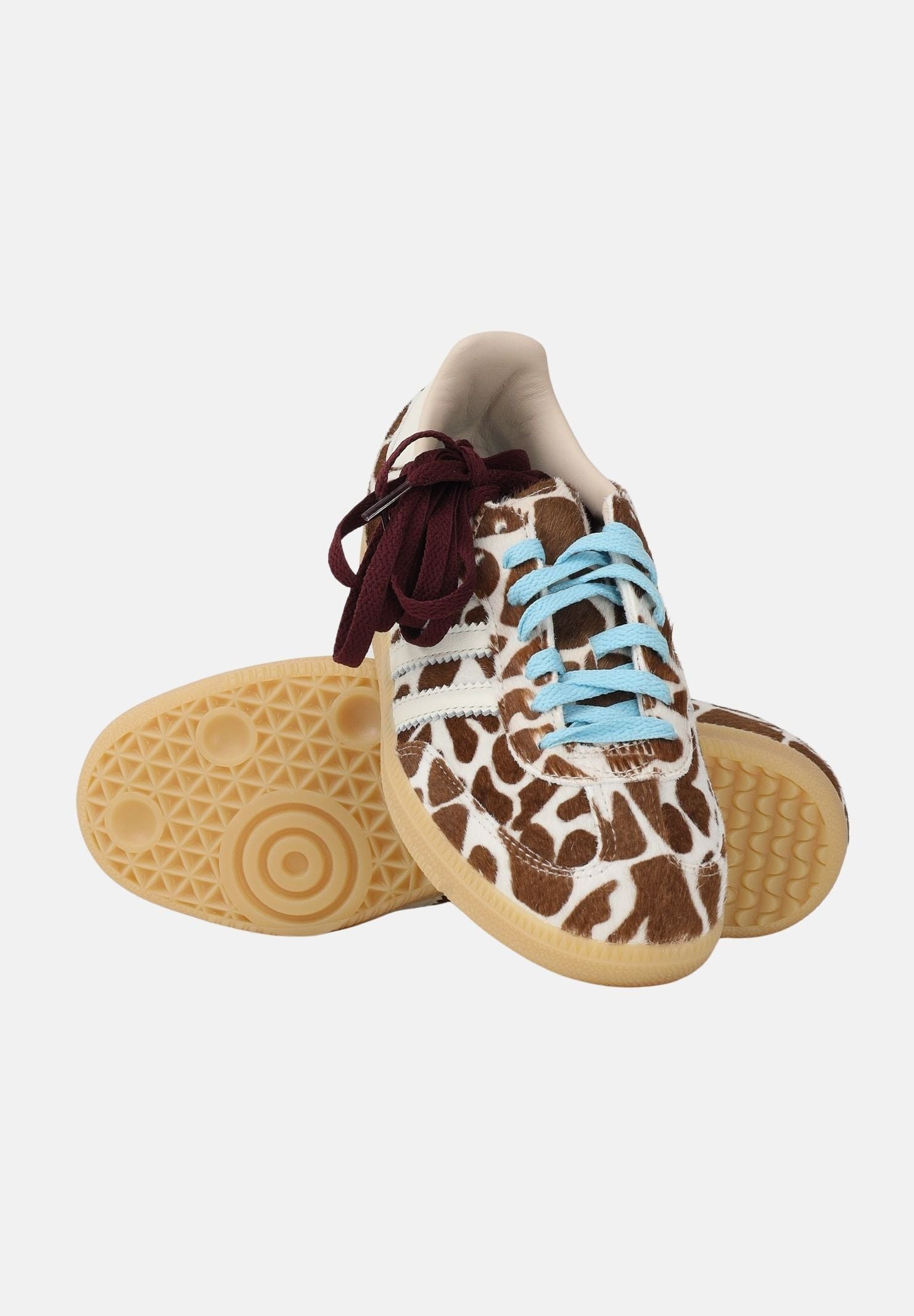 ADIDAS ORIGINALS Sneakers Samba OG panna e marrone per uomo e donna con stampa giraffa KI6669 . ADIDAS ORIGINALS 