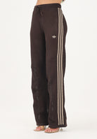 ADIDAS ORIGINALS pantaloni sportivi Crochet Trackpant marrone stripes gialle donna. KQ6656 . ADIDAS ORIGINALS 