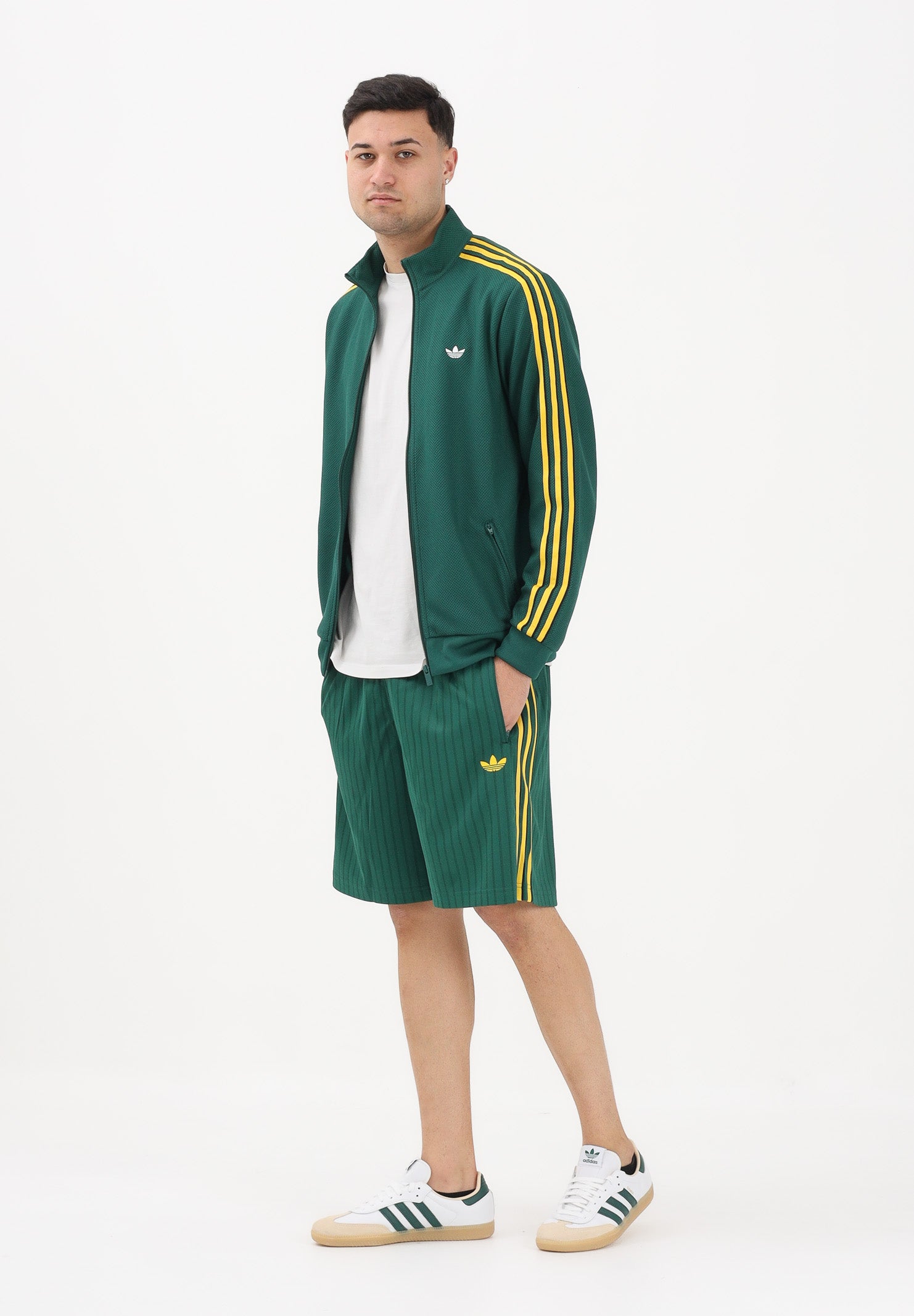ADIDAS ORIGINALS Shorts sportivo FIREBIRD ENGINEERED STRIPES verde da uomo KS5504 . ADIDAS ORIGINALS 