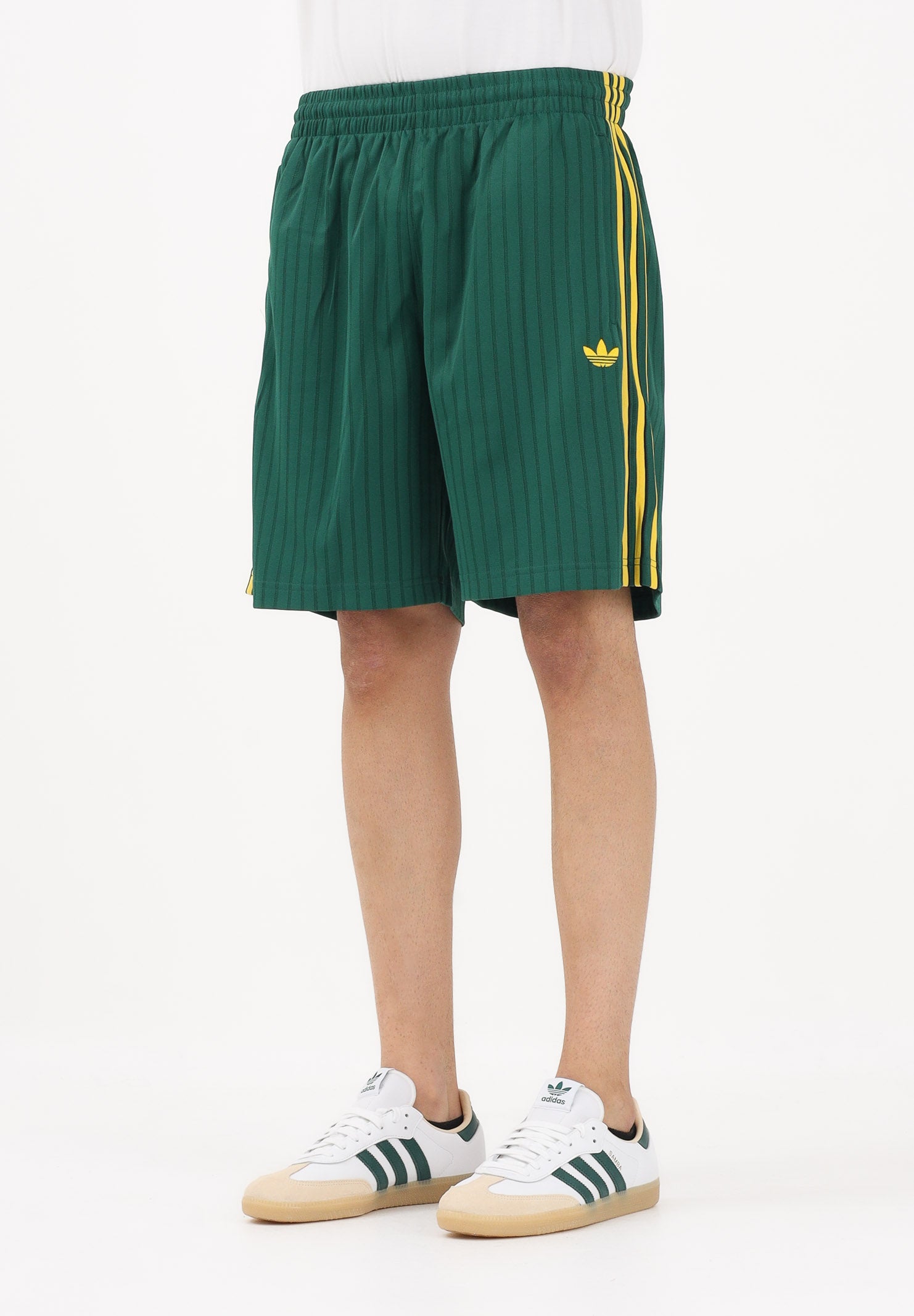 ADIDAS ORIGINALS Shorts sportivo FIREBIRD ENGINEERED STRIPES verde da uomo KS5504 . ADIDAS ORIGINALS 