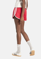 ADIDAS ORIGINALS Shorts SPRINTERS satin victory red, rosso, da donna con 3 strisce laterali<BR/> KS9850 . ADIDAS ORIGINALS 