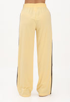 ADIDAS ORIGINALS Pantalone sportivo FB TP Loose giallo da donna KU8129 . ADIDAS ORIGINALS 