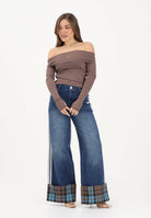 ADIDAS ORIGINALS Jeans in denim medio da donna con piegone a quadri KW4518 . ADIDAS ORIGINALS 