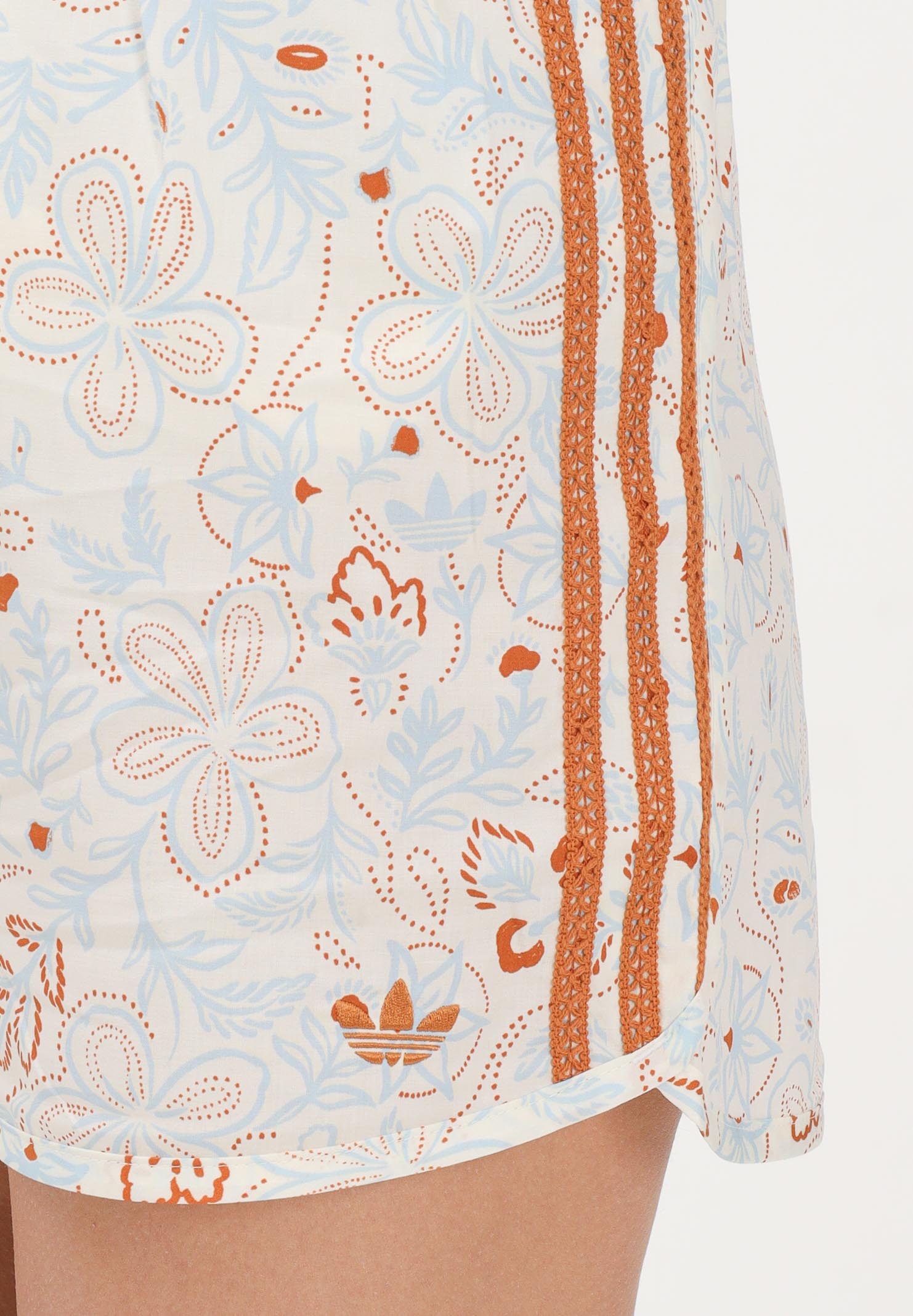 ADIDAS ORIGINALS Shorts sportivo SUMMER GLOW AOP bianco da donna KW5831 . ADIDAS ORIGINALS 