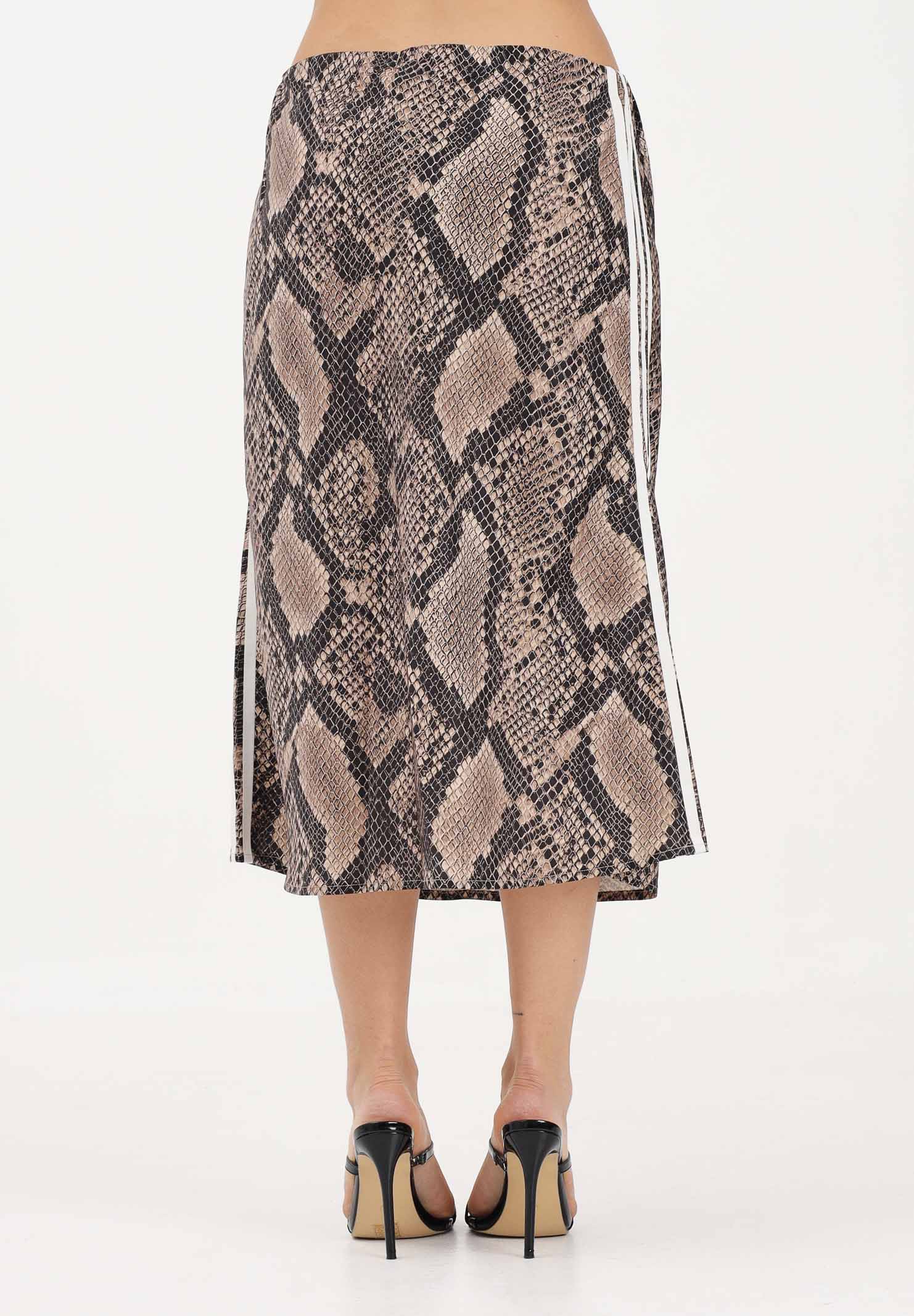 ADIDAS ORIGINALS Gonna midi SNAKE PRINT SATIN beige da donna KX1894 . ADIDAS ORIGINALS 