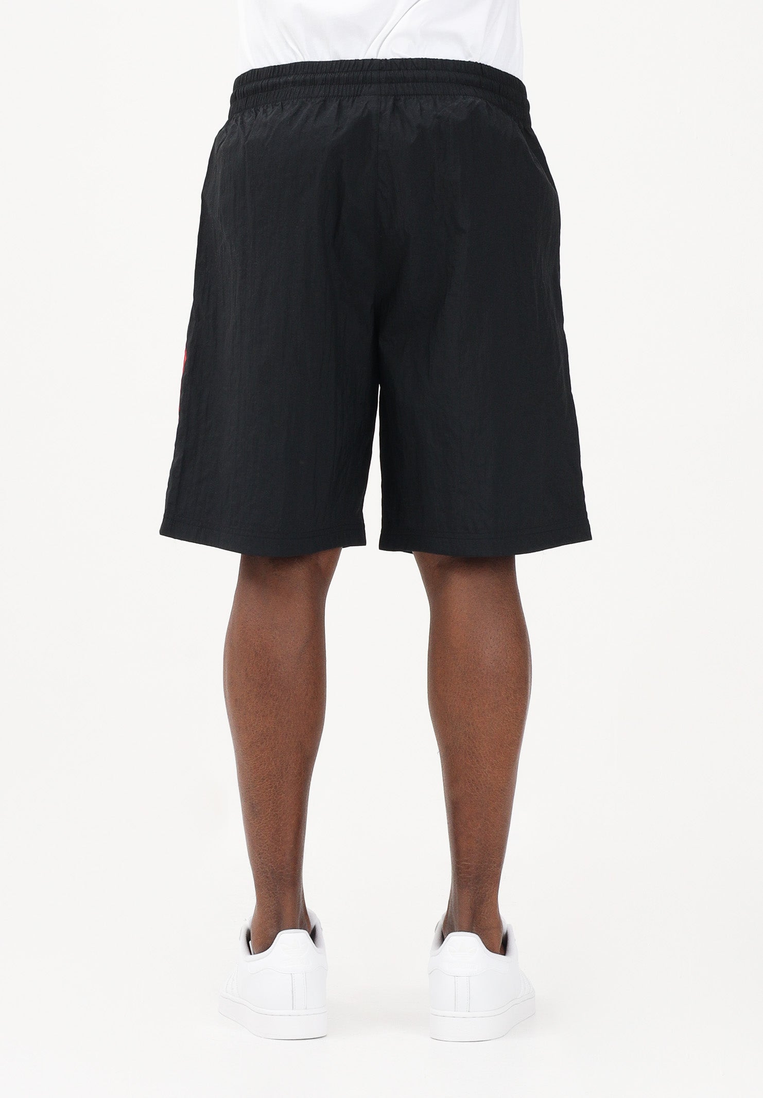 ADIDAS ORIGINALS Shorts sportivo ADICOLOR BLOCKED nero da uomo KD4072 . ADIDAS ORIGINALS 