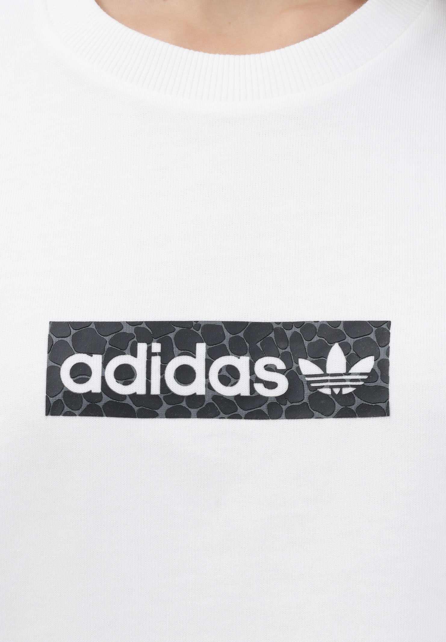 ADIDAS ORIGINALS T-shirt a manica corta AOP bianca da donna KD8812 . ADIDAS ORIGINALS 