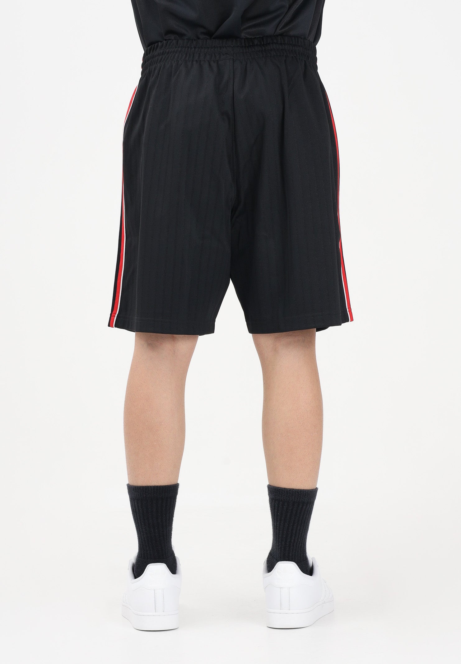 ADIDAS ORIGINALS Shorts sportivo Firebird Engineered Stripes nero da uomo KS5505 . ADIDAS ORIGINALS 